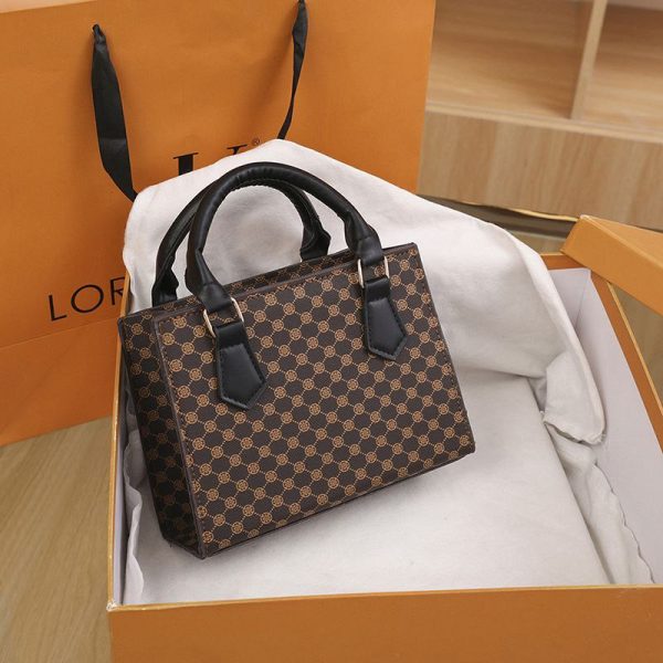 Elegant Checkered Handbag